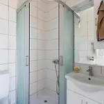 بيت للعطل Seaside Serenity Galižana